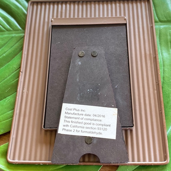 SOLD ๐ Green Moroccan Arabesque Metal Picture Frame - Picture 3 of 3